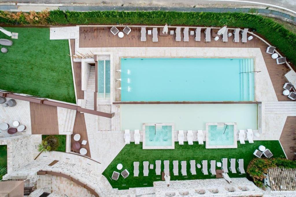 Hotel Corte Dei Tini テーラモ エクステリア 写真