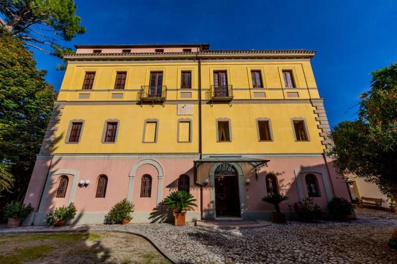 Hotel Corte Dei Tini テーラモ エクステリア 写真