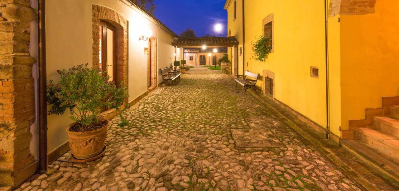 Hotel Corte Dei Tini テーラモ エクステリア 写真