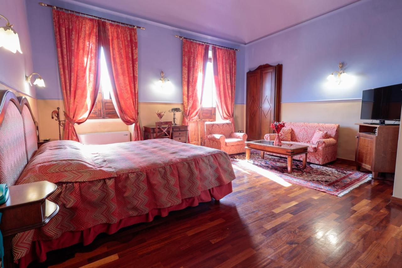 Hotel Corte Dei Tini テーラモ エクステリア 写真